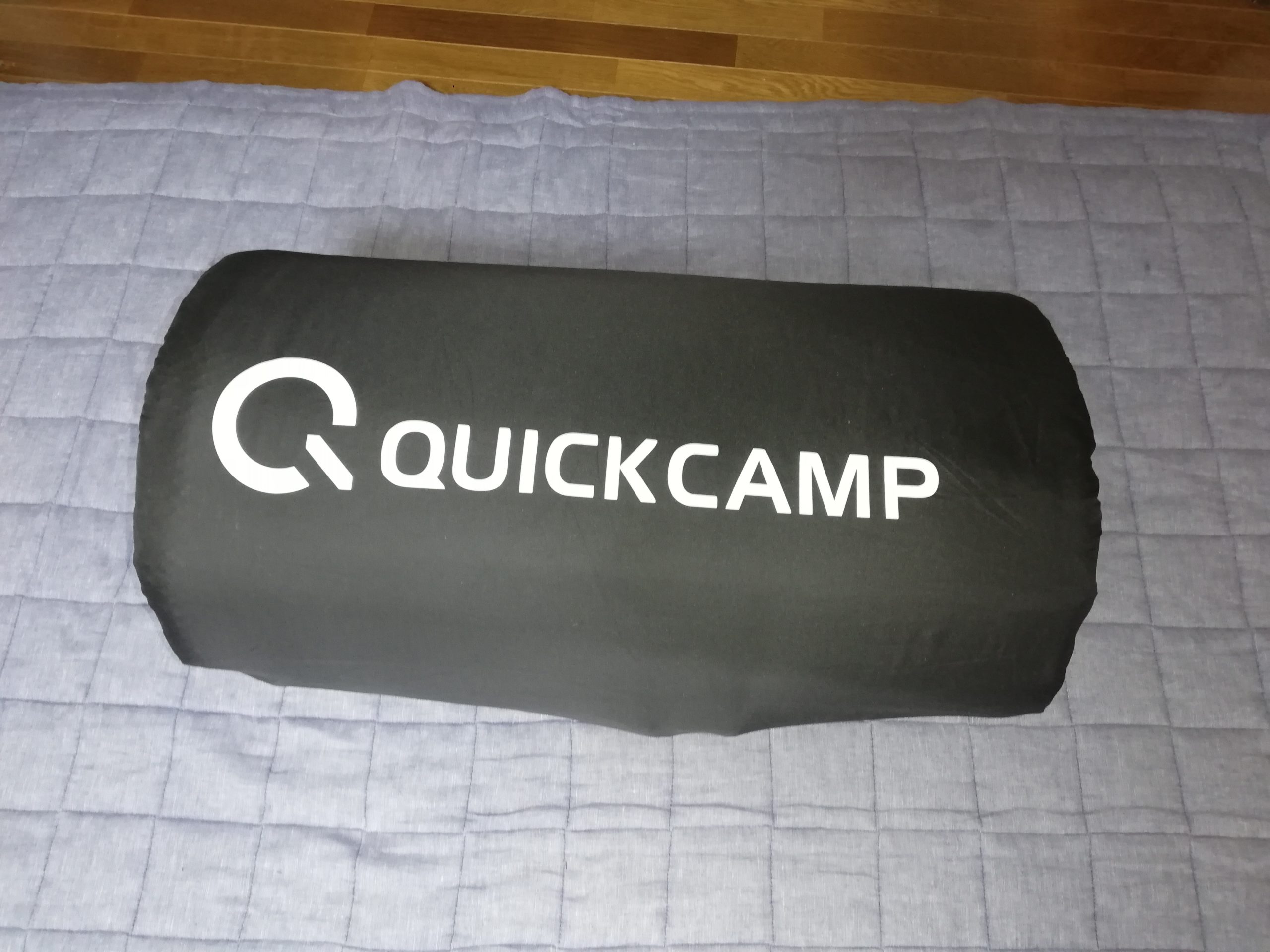 QUICKCAMP（クイックキャンプ）インフレータマット | 家族でキャンプへ 